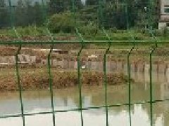 <b>影響武漢pvc圍欄的（de）價格因素（sù）有哪些</b>