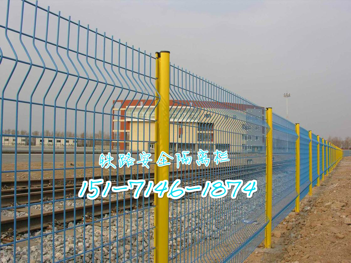 <b>問（wèn）：別墅小區用哪種隔離既能起到防護又</b>