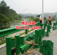<b>武漢道路護欄對其高度有（yǒu）要求嗎</b>